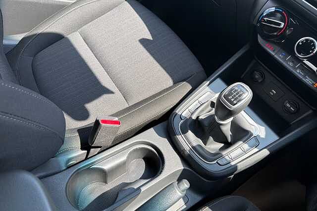 Hyundai Kona T-GDI SE CONNECT MHEV
