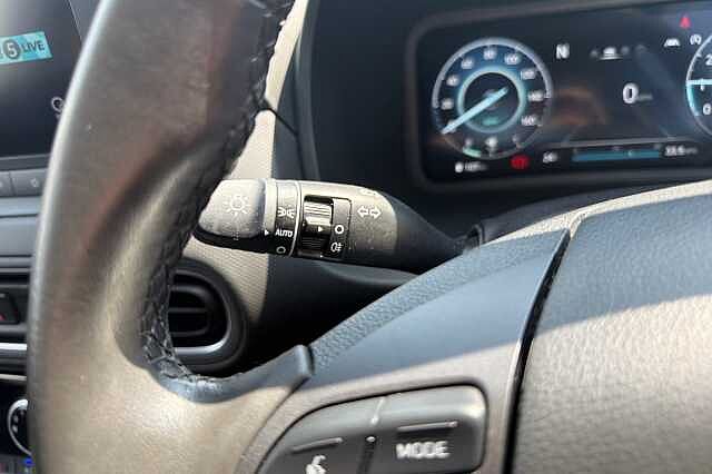 Hyundai Kona T-GDI SE CONNECT MHEV