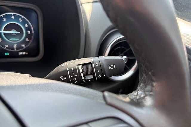 Hyundai Kona T-GDI SE CONNECT MHEV