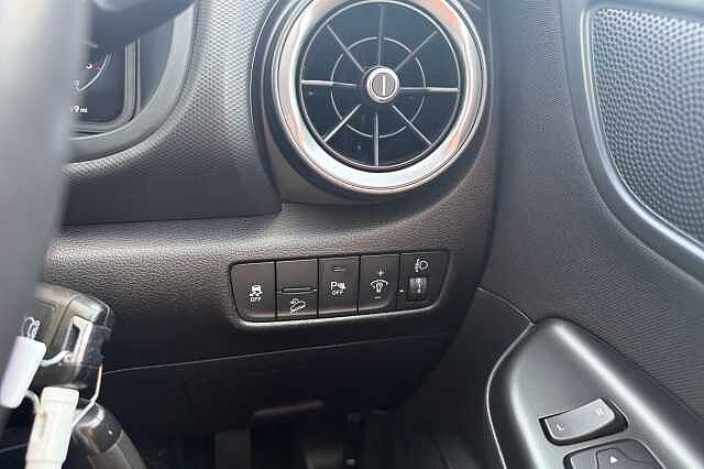 Hyundai Kona T-GDI SE CONNECT MHEV