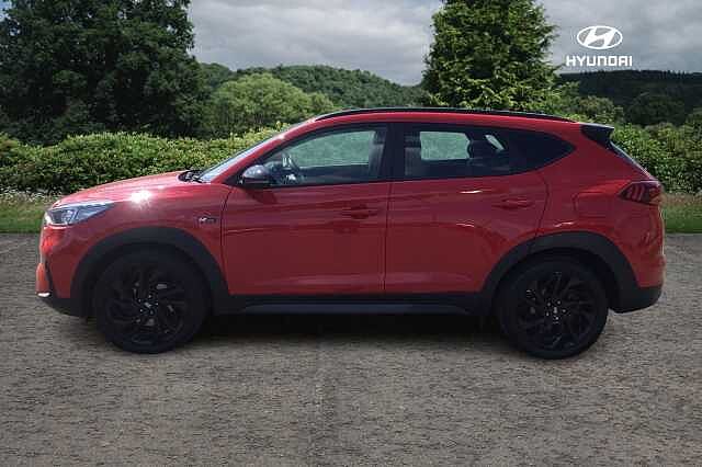 Hyundai TUCSON CRDI N LINE MHEV Engine Red