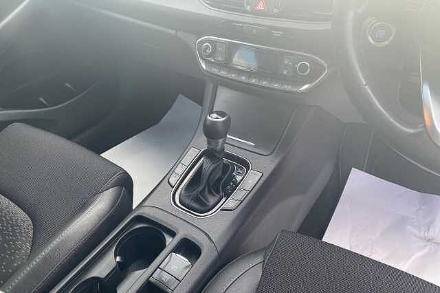 Hyundai i30 1.4T GDI Premium 5dr DCT