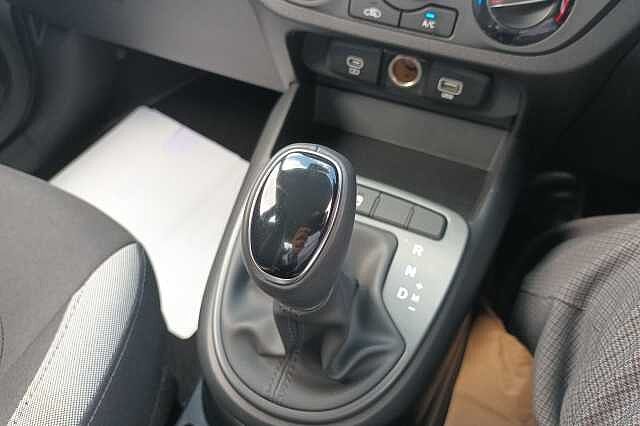 Hyundai i10 ADVANCE