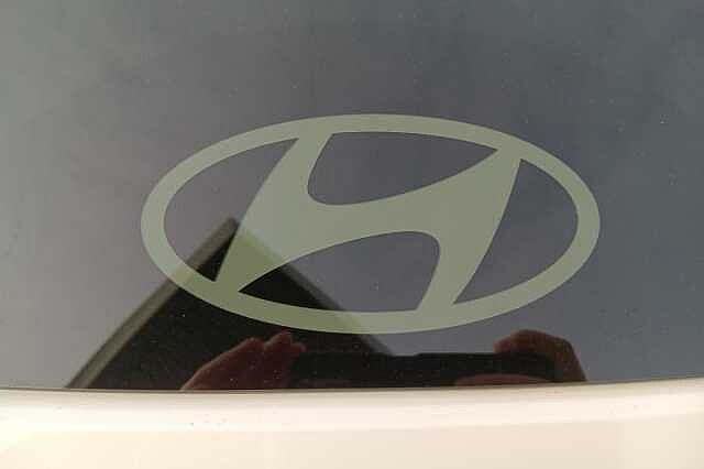 Hyundai TUCSON T-GDI ULTIMATE Atlas White