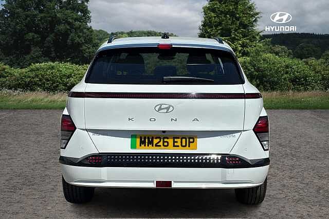 Hyundai KONA ADVANCE Atlas White