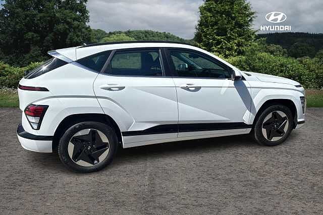 Hyundai KONA ADVANCE Atlas White