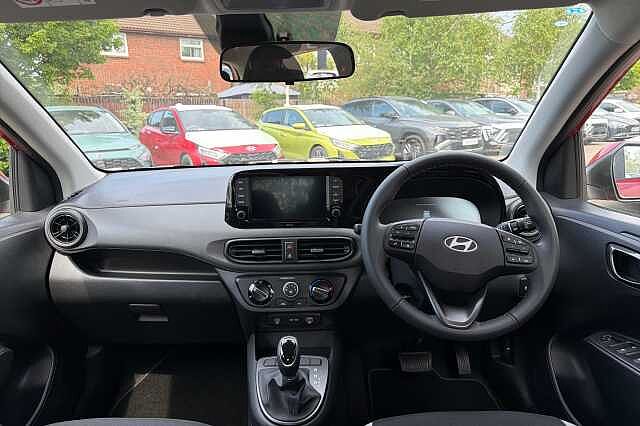 Hyundai I10 ADVANCE Dragon Red