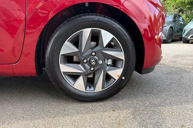 Hyundai I10 ADVANCE Dragon Red