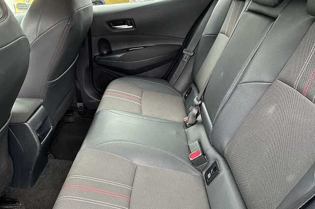 Toyota Corolla GR SPORT