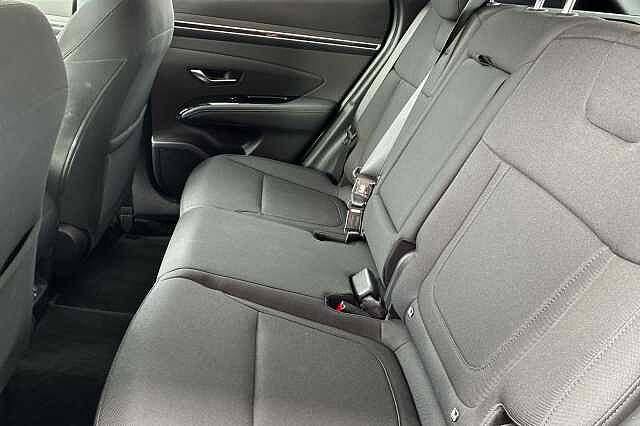 Hyundai Tucson T-GDI SE CONNECT DCT MHEV