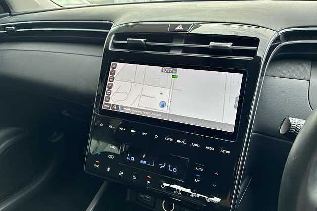 Hyundai Tucson T-GDI SE CONNECT DCT MHEV