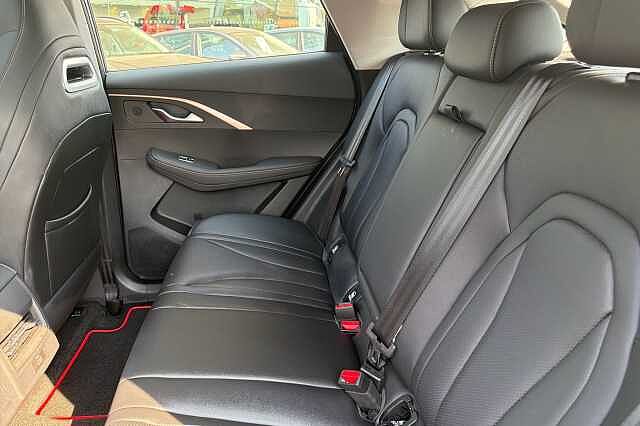 Omoda 5 NOBLE