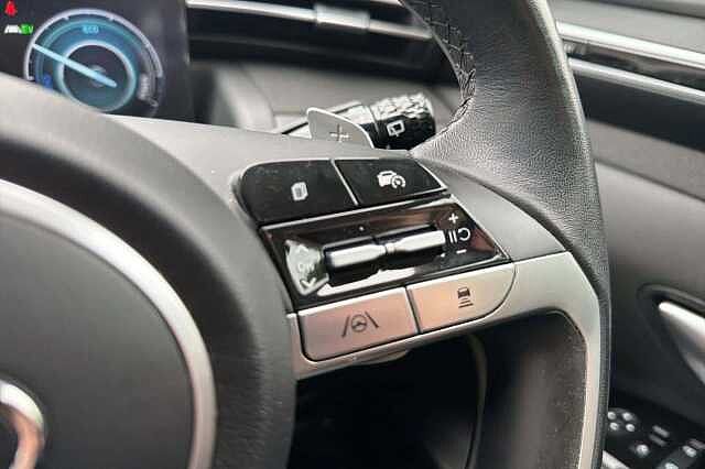 Hyundai TUCSON 1.6 TGDi Hybrid 230 Ultimate 5dr 2WD Auto White