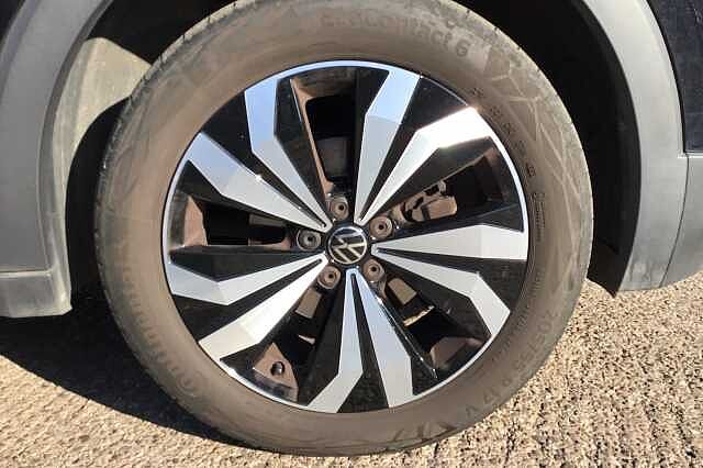 Volkswagen T-cross BLACK EDITION TSI DSG