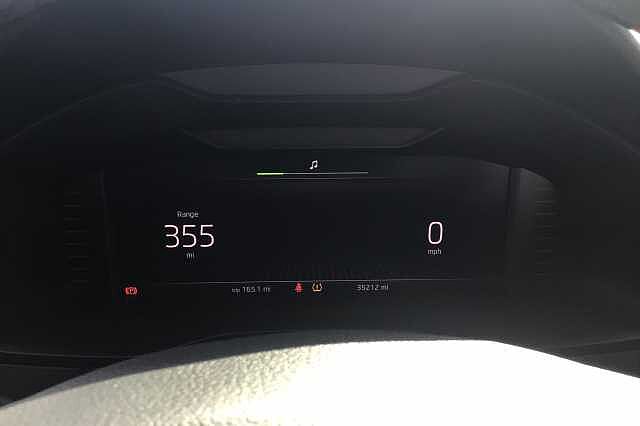 SKODA KAROQ SE L TSI