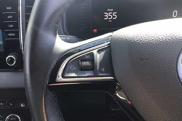 SKODA KAROQ SE L TSI