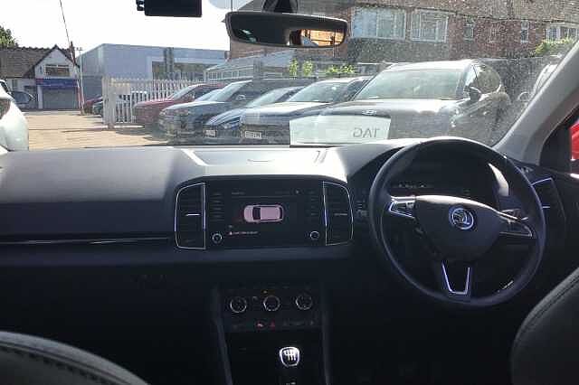SKODA KAROQ SE L TSI