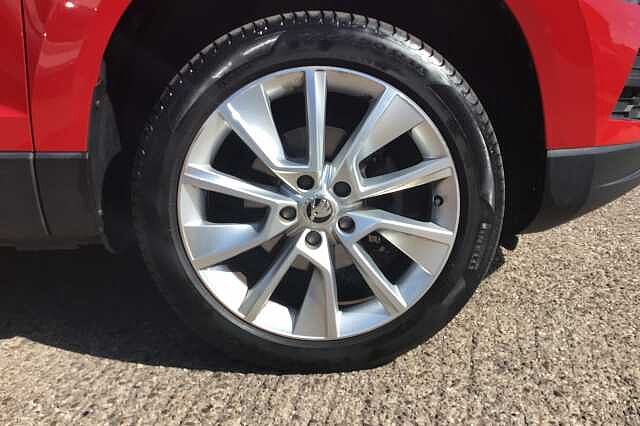 SKODA KAROQ SE L TSI