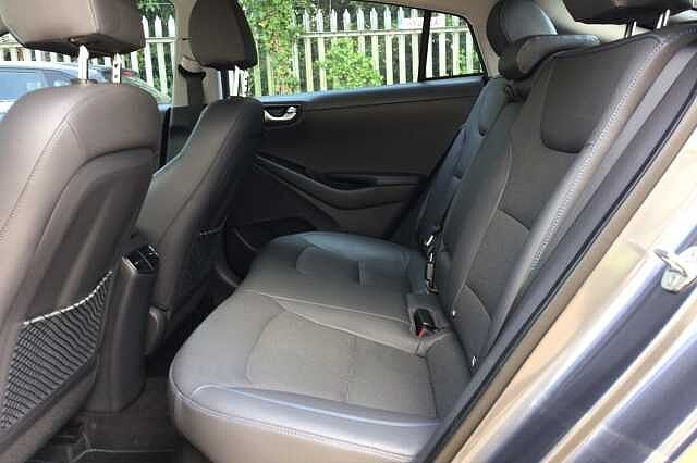 Hyundai IONIQ PREMIUM SE MHEV Iron Grey