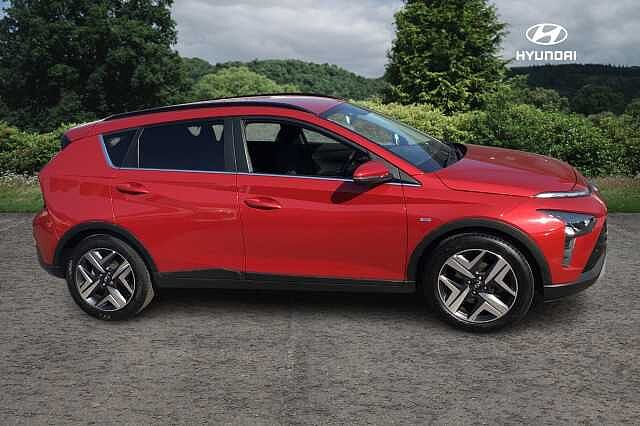 Hyundai BAYON T-GDI PREMIUM MHEV Dragon Red
