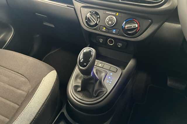 Hyundai i10 ADVANCE