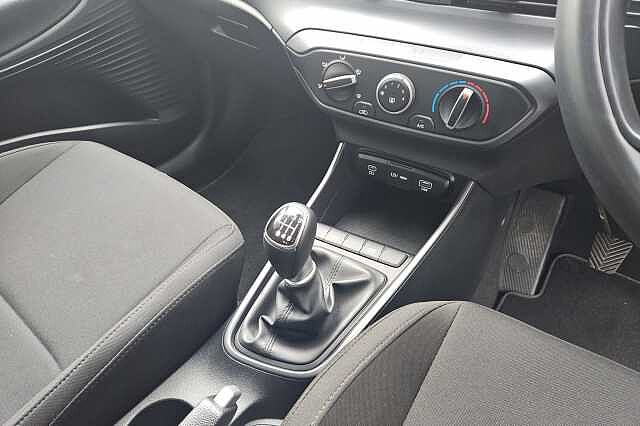 Hyundai i20 T-GDI ADVANCE
