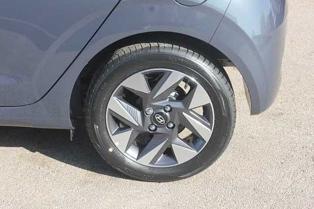 Hyundai i10 1.0 [63] Advance 5dr [Nav]