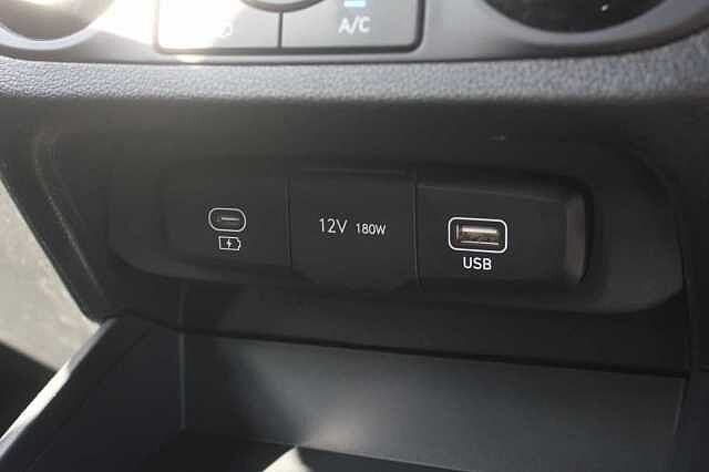 Hyundai i10 1.0 [63] Advance 5dr [Nav]