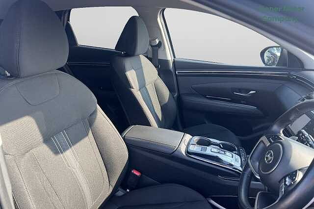 Hyundai TUCSON 1.6 TGDi Plug-in Hybrid Premium 5dr 4WD Auto