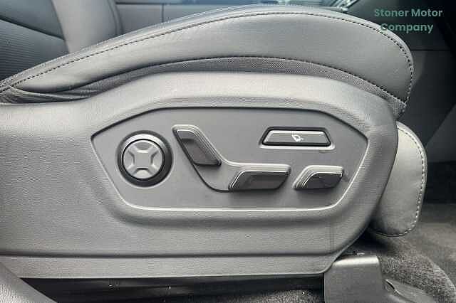 Hyundai SANTA FE 1.6 TGDi 239 Hybrid Calligraphy 5dr Auto
