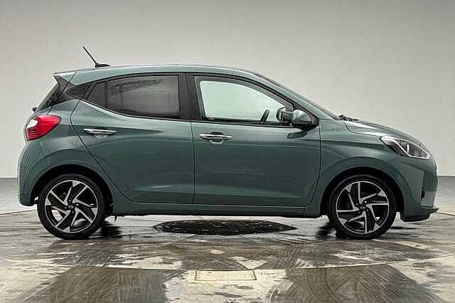 Hyundai i10 1.2 [79] Premium 5dr Auto [Nav]
