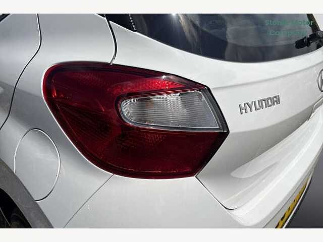 Hyundai i10 1.0 [63] Advance 5dr Auto [Nav]