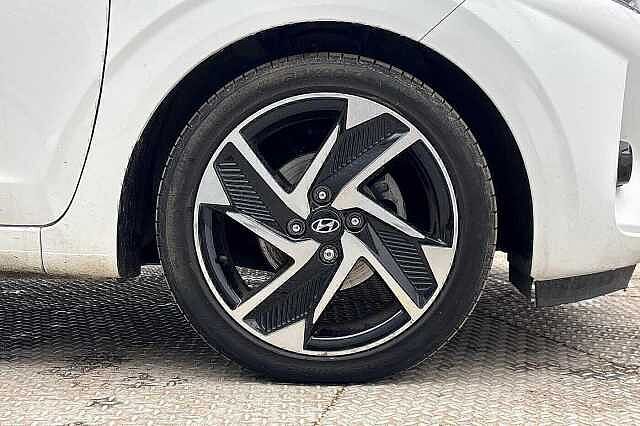 Hyundai i10 1.2 [79] Premium 5dr Auto [Nav]