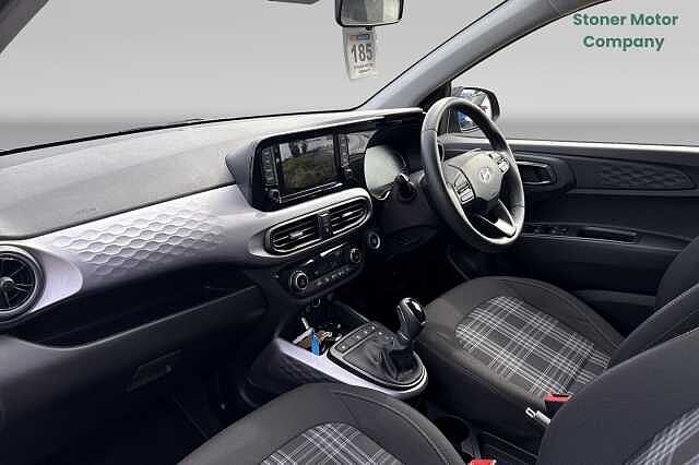 Hyundai i10 1.2 [79] Premium 5dr Auto [Nav]