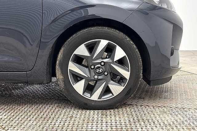 Hyundai i10 1.2 [79] Premium 5dr Auto [Nav]
