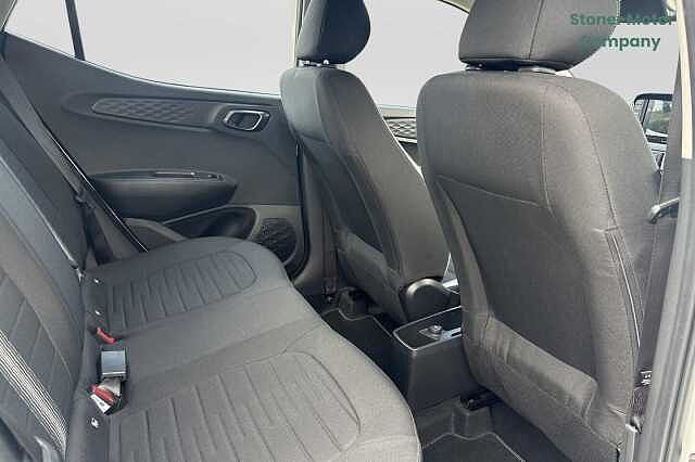 Hyundai i10 1.0 [63] Advance 5dr Auto [Nav]