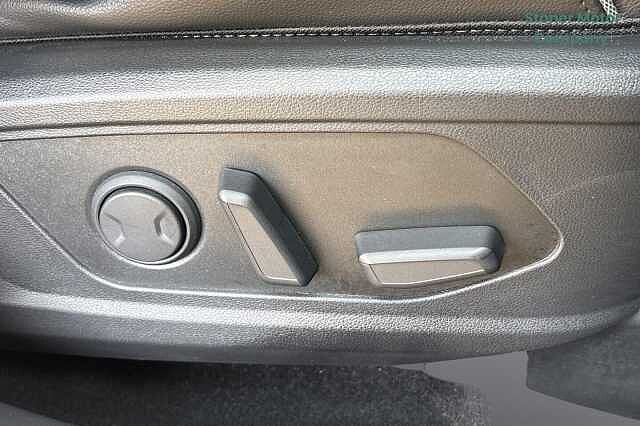Hyundai TUCSON 1.6T Plug-in Hybrid Ultimate 5dr Auto Grey