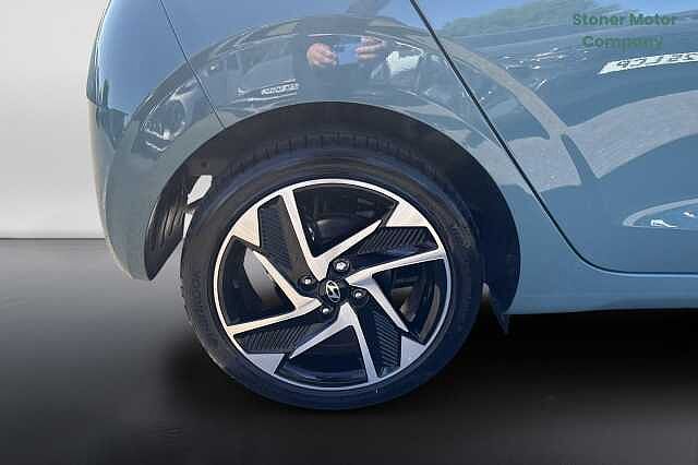 Hyundai i10 1.2 [79] Premium 5dr [Nav]