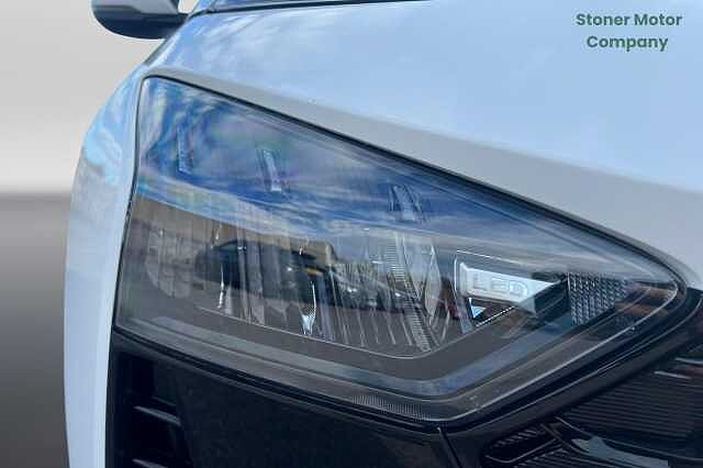 Hyundai BAYON 1.0 TGDi [90] Tech Line 5dr DCT White