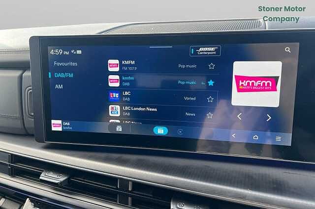 Hyundai SANTA FE 1.6 TGDi 239 Hybrid Calligraphy 5dr 4WD Auto White