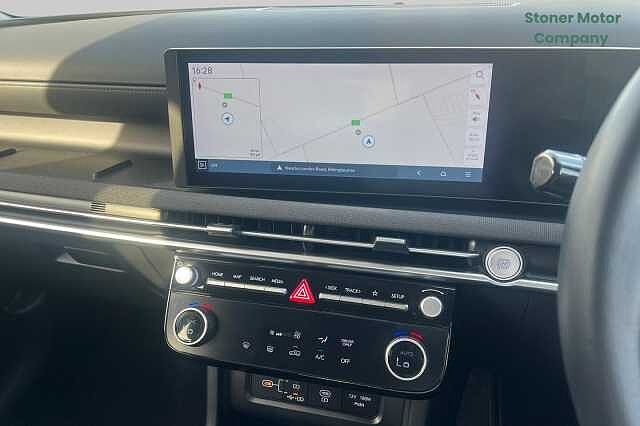 Hyundai TUCSON 1.6T Plug-in Hybrid Advance 5dr Auto White