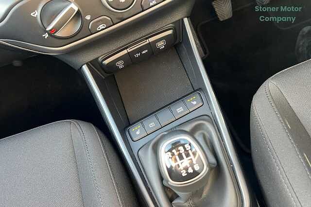 Hyundai I20 1.0T GDi 90 Black Line 5dr Green