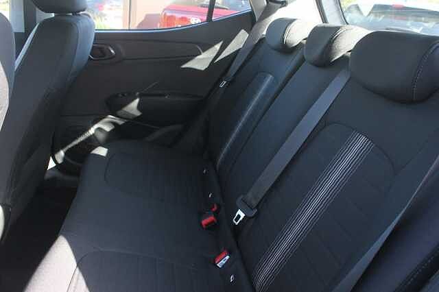 Hyundai i10 1.0 [63] Advance 5dr Auto [Nav]