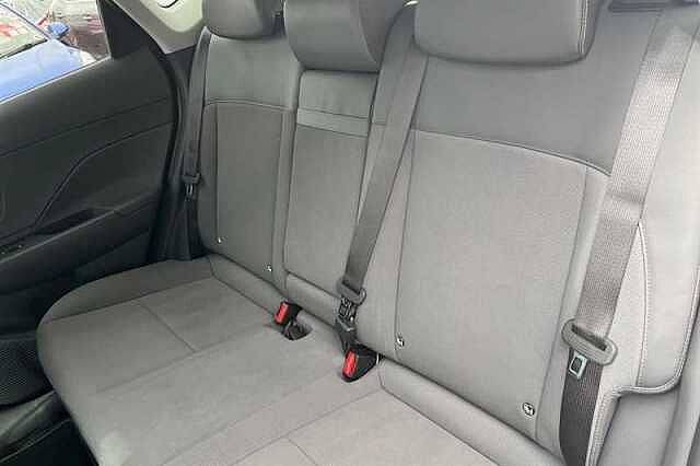 Hyundai KONA 65.4kWh Ultimate SUV 5dr Electric Auto (218 ps) White