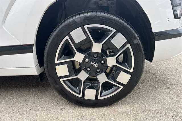 Hyundai KONA 65.4kWh Ultimate SUV 5dr Electric Auto (218 ps) White