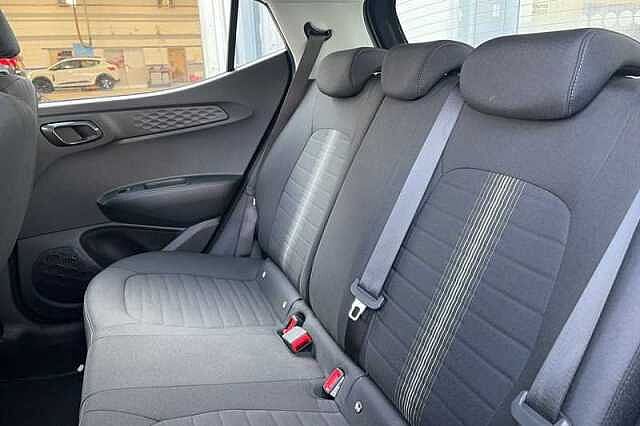 Hyundai I10 1.2 Advance Hatchback 5dr Petrol Auto Euro 6 (s/s) (79 ps) Black