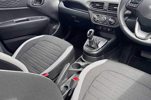 Hyundai I10 1.0 Advance Hatchback 5dr Petrol Auto Euro 6 (s/s) (63 ps) Grey
