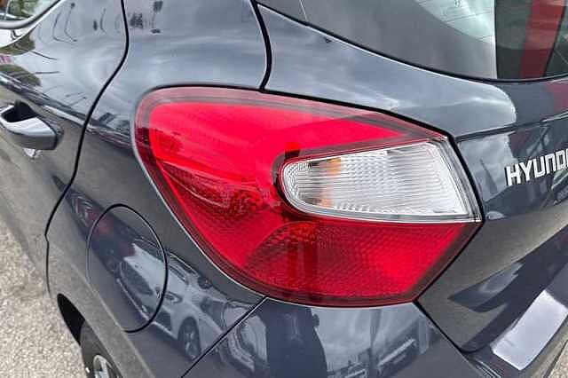 Hyundai I10 1.0 Advance Hatchback 5dr Petrol Auto Euro 6 (s/s) (63 ps) Grey