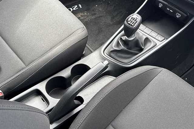 Hyundai I20 1.0 T-GDi Black Line Hatchback 5dr Petrol Manual Euro 6 (s/s) (90 ps) Green