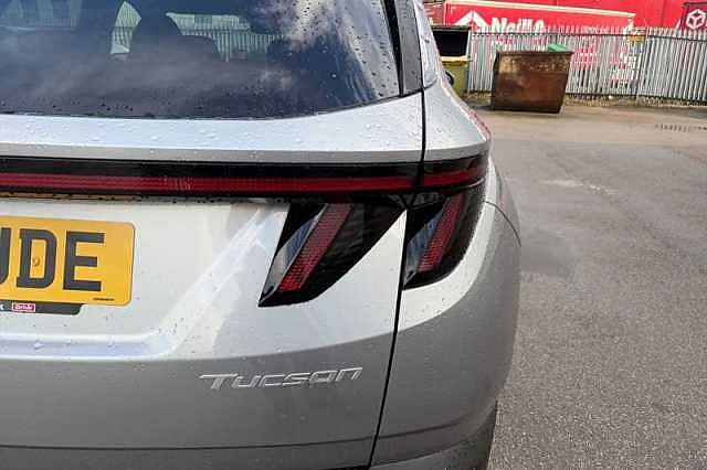 Hyundai TUCSON 1.6 T-GDi Advance SUV 5dr Petrol DCT Euro 6 (s/s) (150 ps) Silver